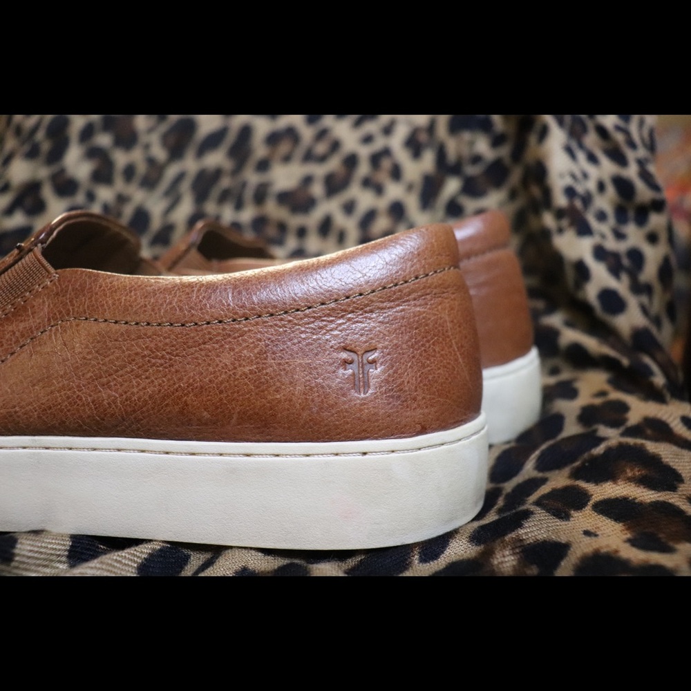 Frye - Women Leather Slip-ons